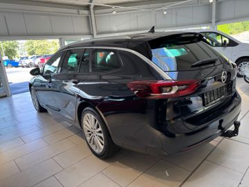 Bild 6 Opel Insignia B Sports Tourer Business Innovation AHK