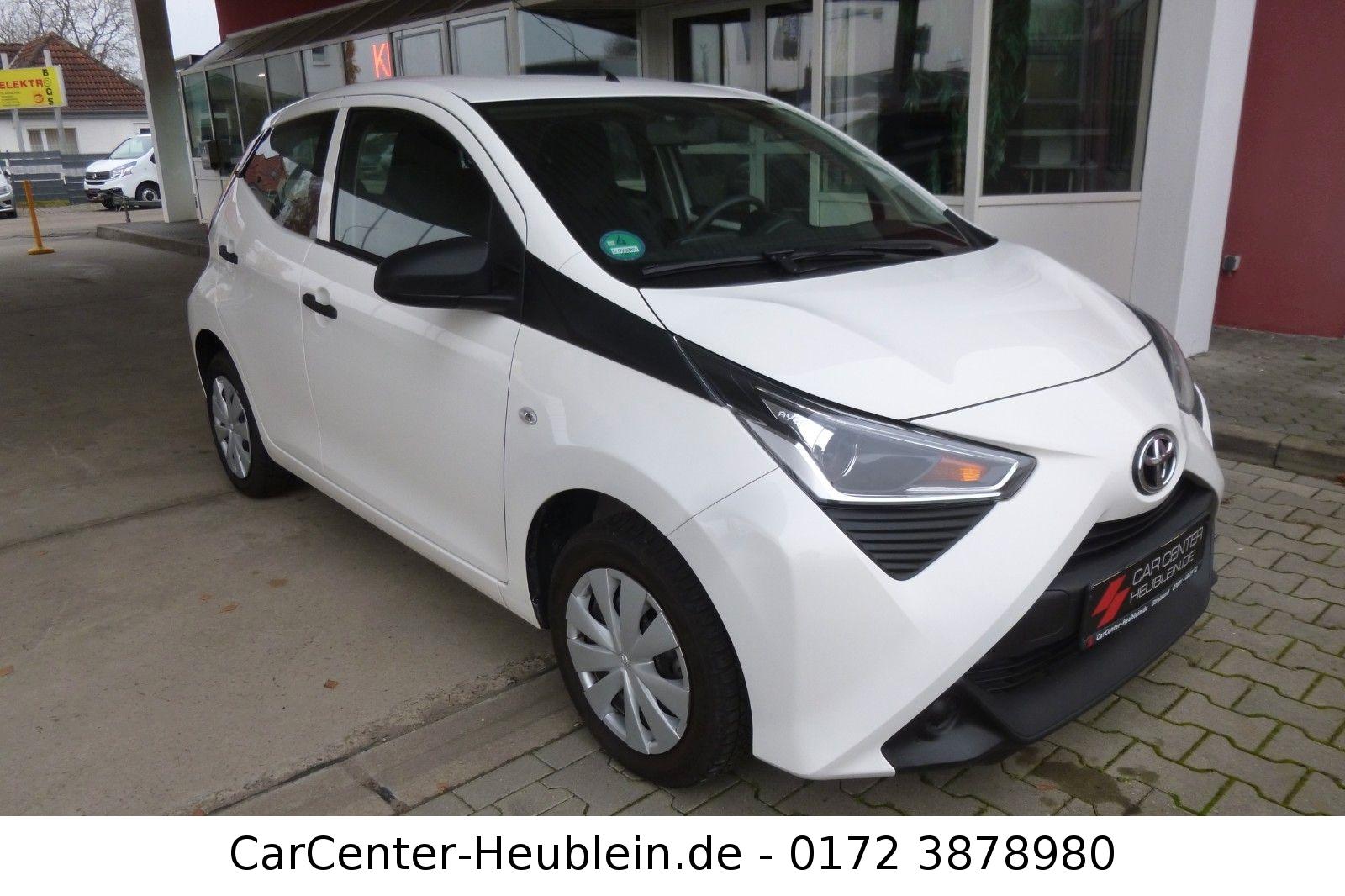 Toyota Aygo AYGO x Erst 2555 km