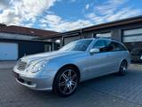 Mercedes-Benz E 240 T Elegance SCHIEBEDACH/COMAND/TOP GEPFLEGT - Mercedes-Benz E 240 in Hannover