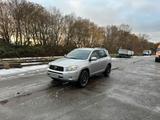 Toyota RAV 4 2.2-l-D-4D 4x4 - gebrauchte Toyota RAV 4 aus dem Jahr 2007