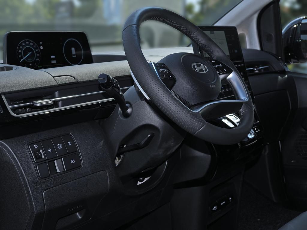 Fahrzeugabbildung Hyundai STARIA HEV 7-Sitzer Signature Panoramadach