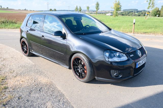 Volkswagen Golf 2.0 T-FSI GTI GTI