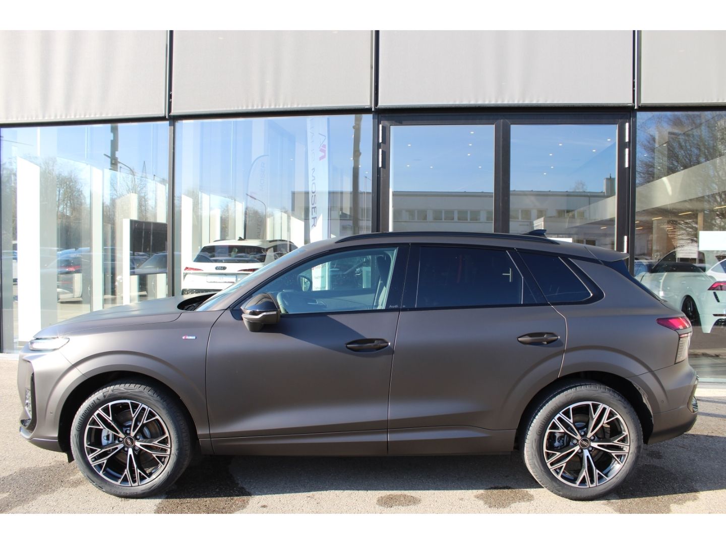Q3 qu.Str. S-Line*Tech+*Black*Matt*Leder*Sofort!