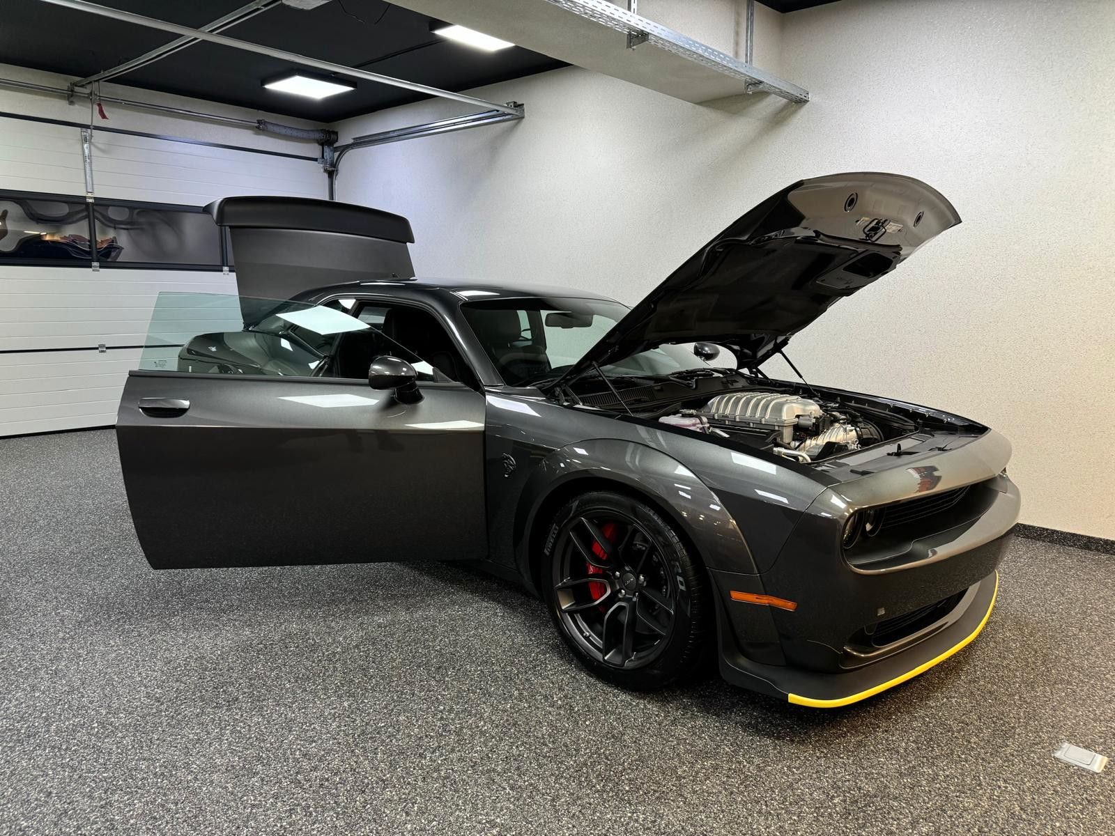Fahrzeugabbildung Dodge CHALLENGER HELLCAT JAILBREAK-LAGUNA-LAST CALL-