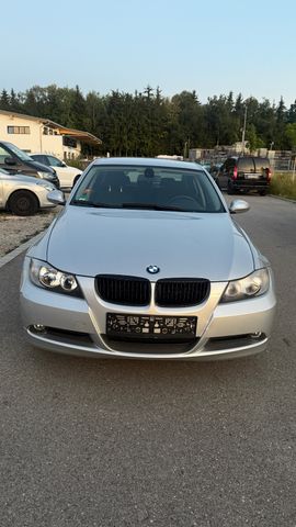 BMW 318 Baureihe 3 Lim. 318i