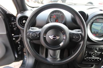 Fahrzeugabbildung MINI ONE Countryman One Navi