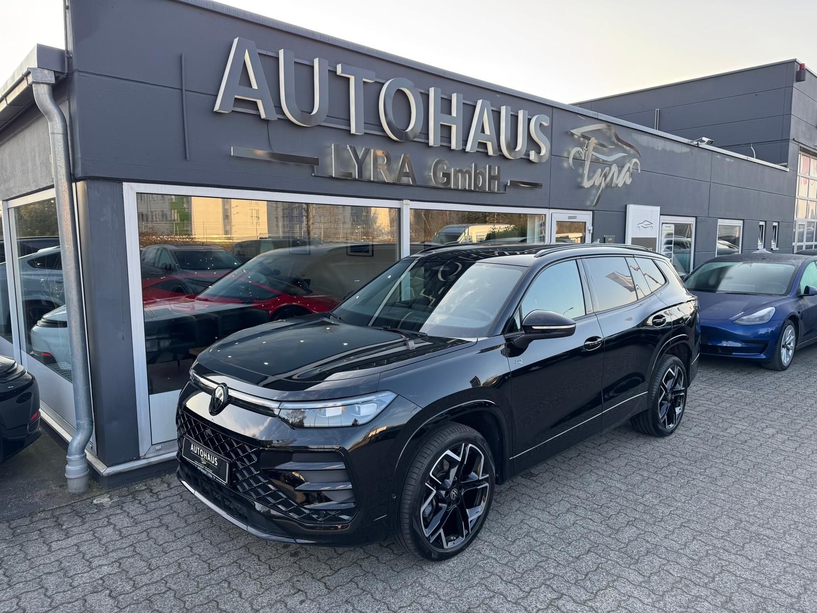 Volkswagen Tayron 2.0 TDI 4M R-Line*IQ-MATRIX*PANO*H&K*HUD* imagem 2