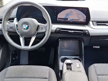 BMW 216 Active Tourer - 12