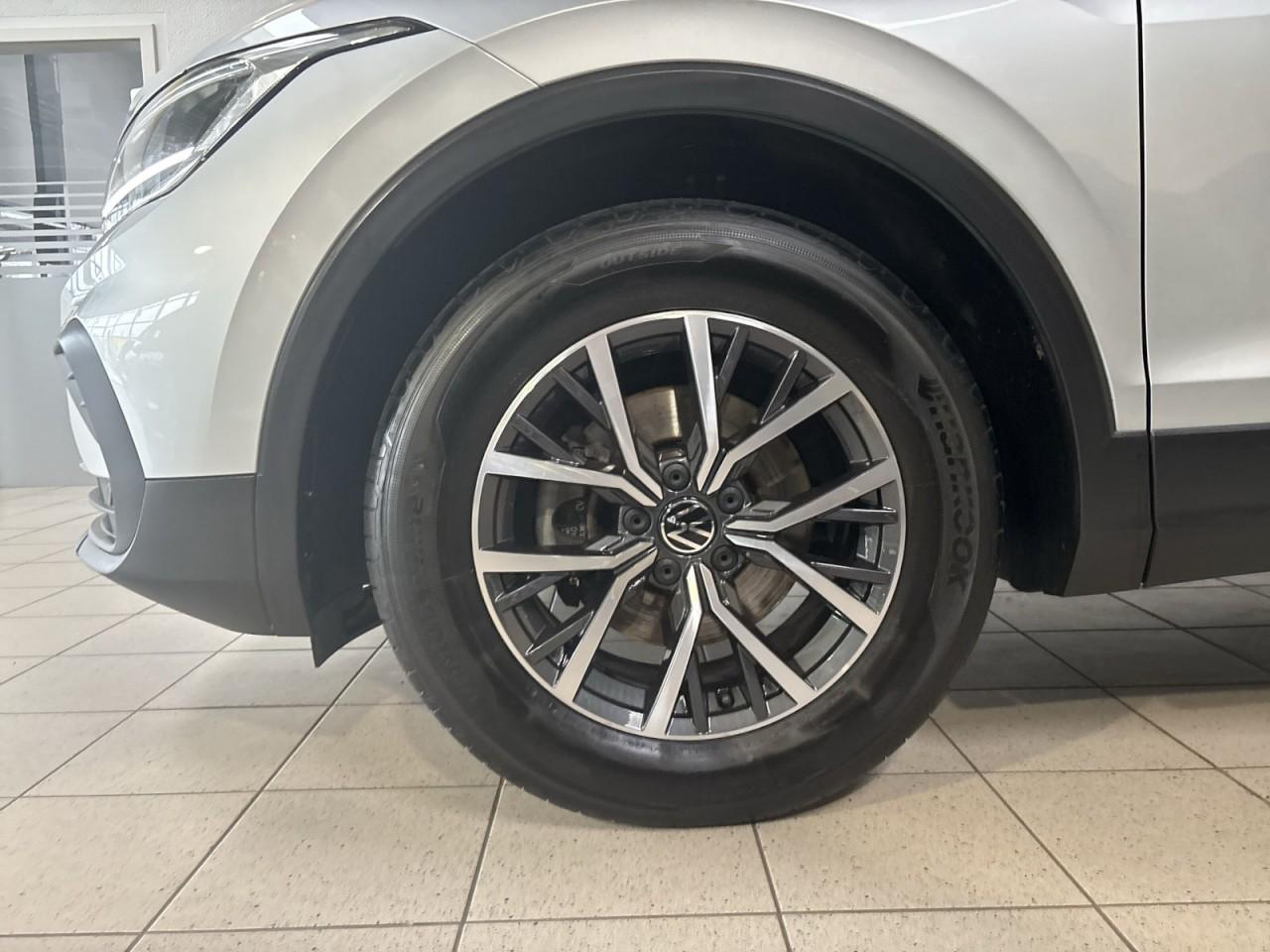 Volkswagen Tiguan 2.0 TDI Fahrschulwagen m. Doppelpedalerie, миниатюра 4