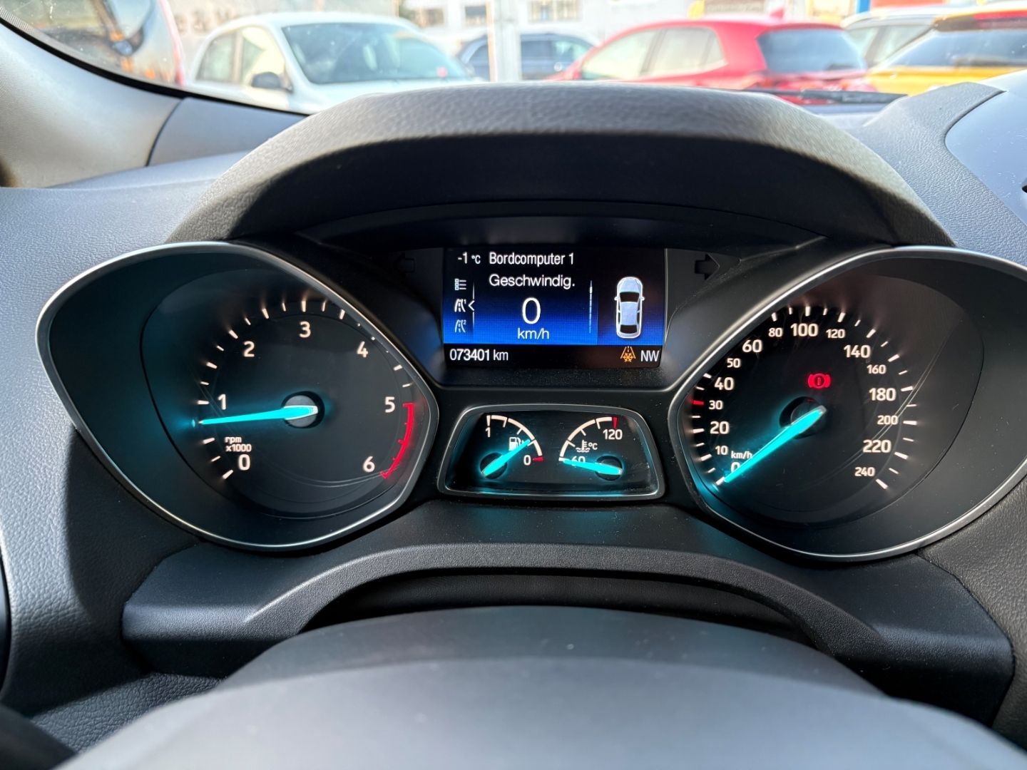Fahrzeugabbildung Ford Kuga ST-Line Navi PDC SHZ Lenkradhzg BiXenon
