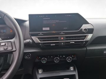 Citroën C4 Max 1.2 PureTech 130 HUD+Kam.+KeyLess+LED+SHZ