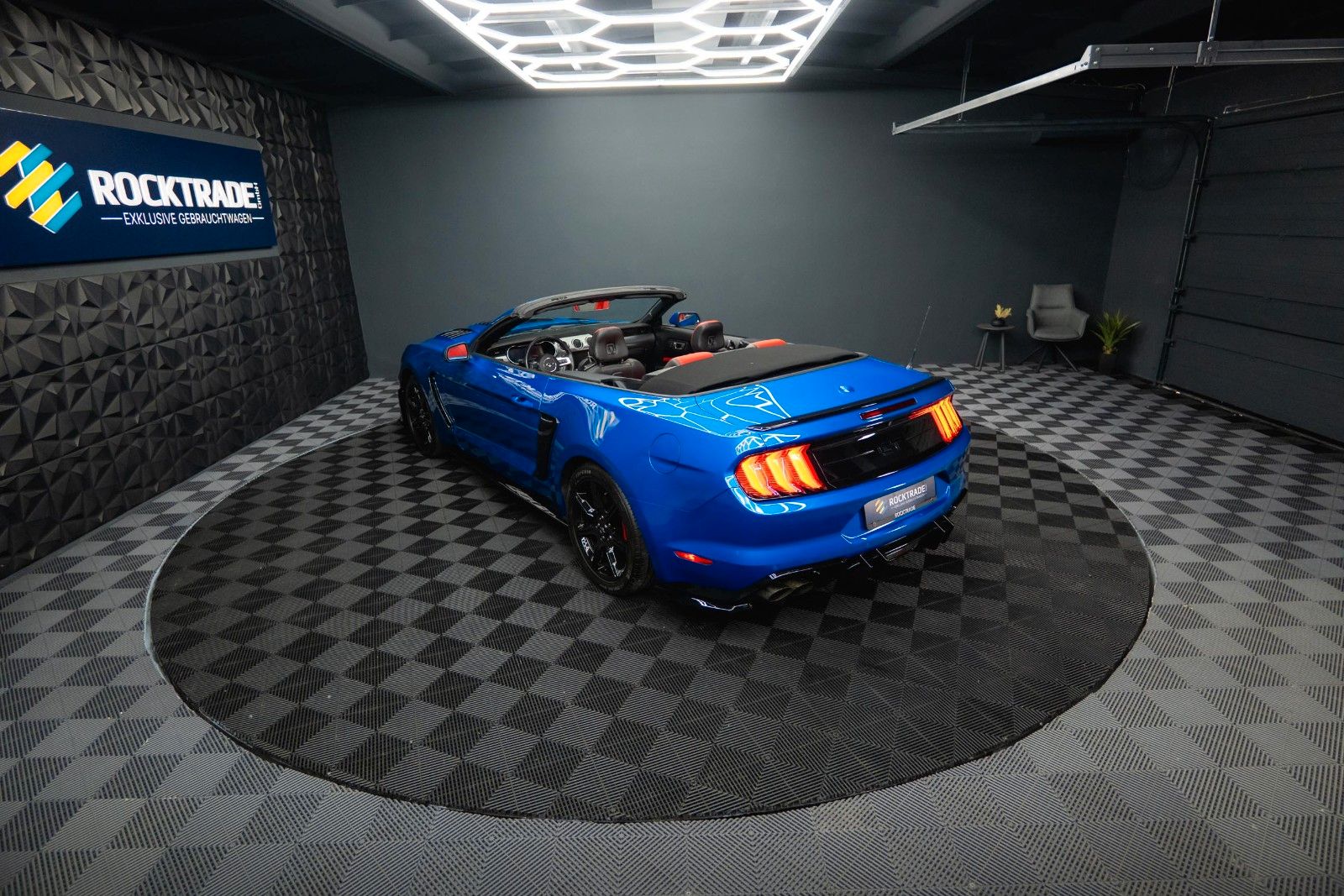 Fahrzeugabbildung Ford Mustang Shelby GT 500 5.0 V8 PREMIUM Performance