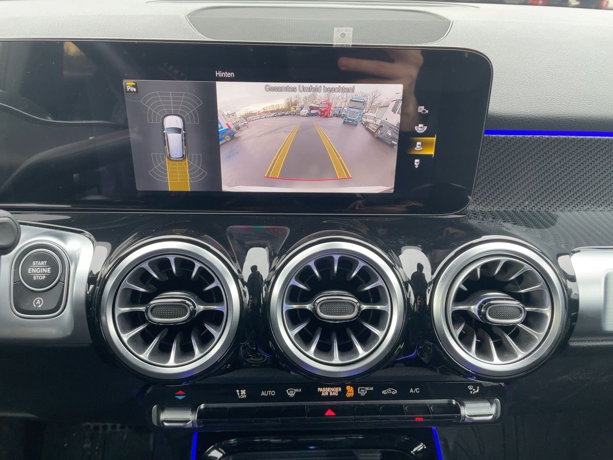 Fahrzeugabbildung Mercedes-Benz GLB 220 d 4M AMG/Night/Pano/3.Sitzreihe