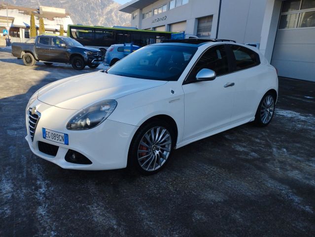 Alfa Romeo Giulietta 2.0 JTDm-2 170 CV allestime