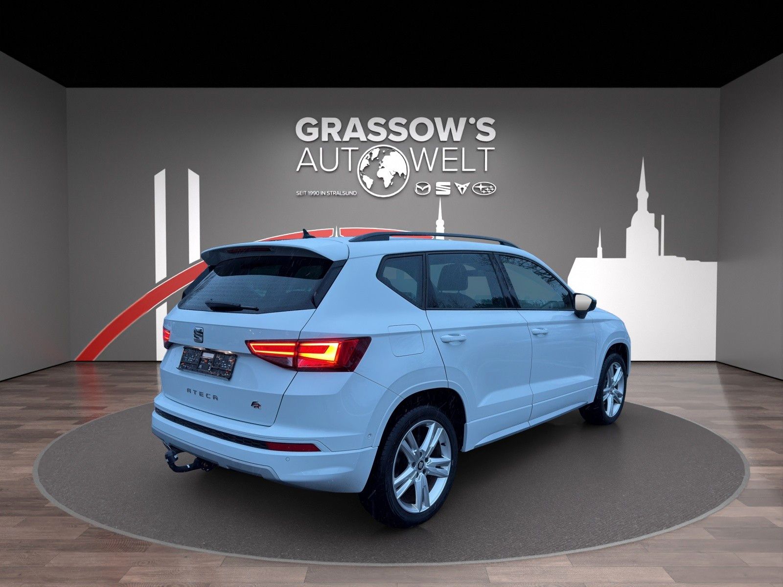 Fahrzeugabbildung SEAT Ateca 1.5 TSI FR DSG LED/NAVI/SHZ/SHZ/AHK