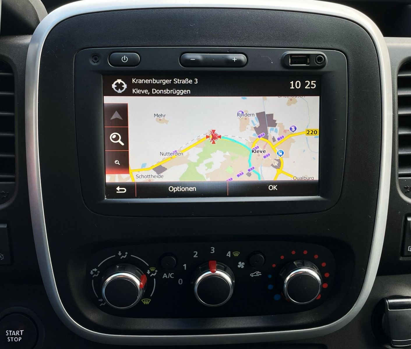 Fahrzeugabbildung Renault Trafic Kasten  L1H1 Komfort KLIMA NAVI MwSt 1.Hd
