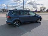 Volkswagen Sharan 2.0 TDI, 7 Sitze, ACC, Standheizung, AHK - Volkswagen Sharan: Von Privat