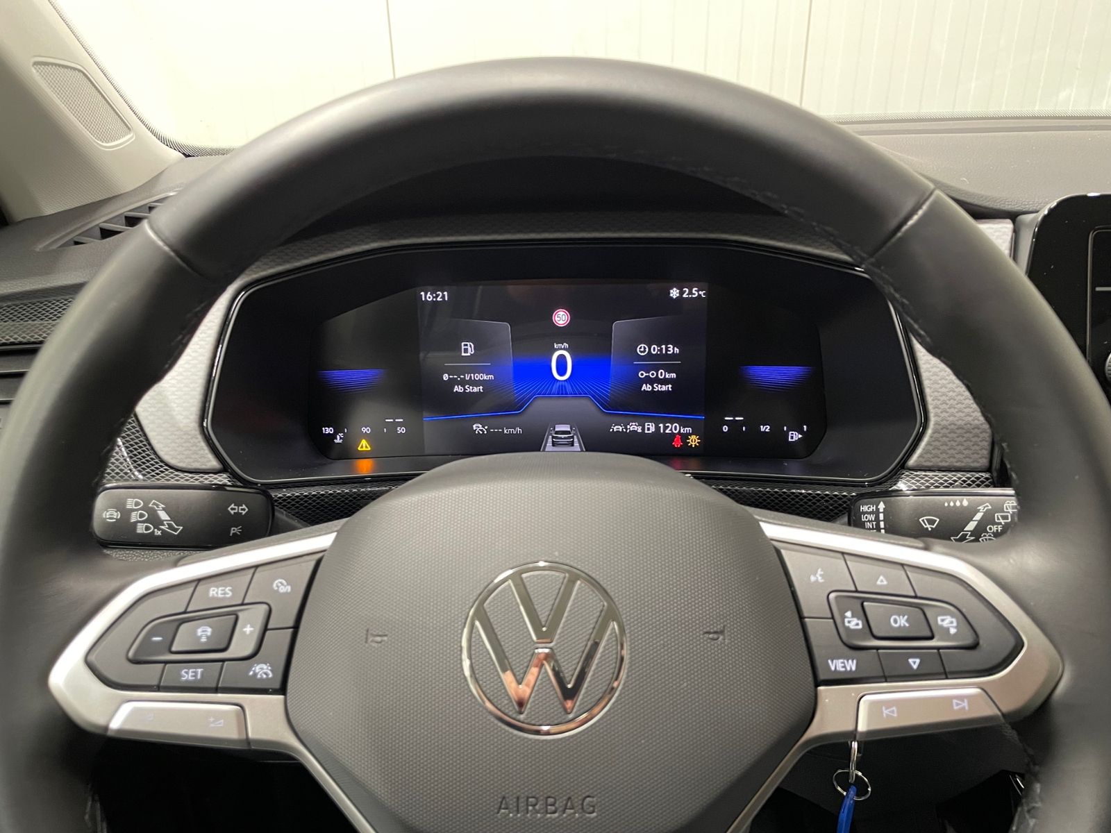 T-Cross Life 1.0 TSI ACC SHZ LED APP