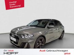 Audi A1 Sportback S line S tronic Lenkrad abgeflacht