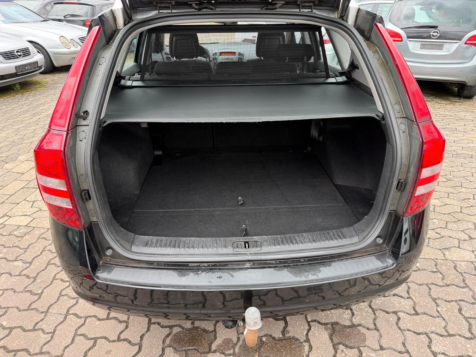 Kia cee'd 1,6i Klimaanlage,AHK