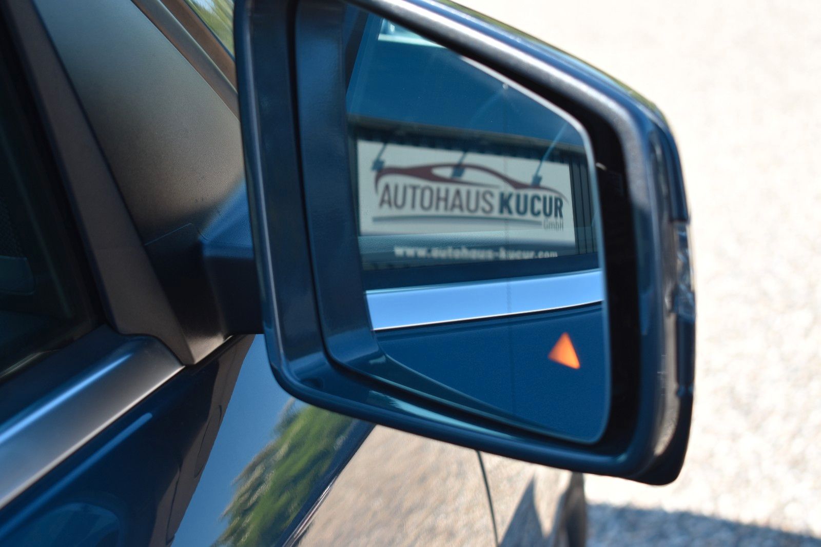 Fahrzeugabbildung Mercedes-Benz ML 350 CDI Display Fond H&K AHK Pano Softclose