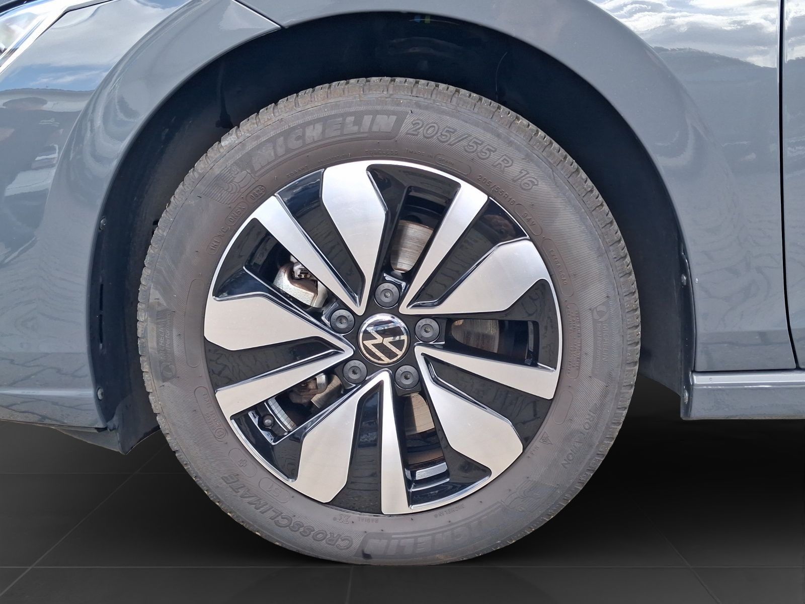 Volkswagen Golf - Bild 7