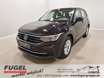 Volkswagen Tiguan - 1