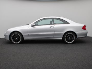Fahrzeugabbildung Mercedes-Benz CLK 200 Coupe Kompressor Avantgarde Sitzhzg Temp