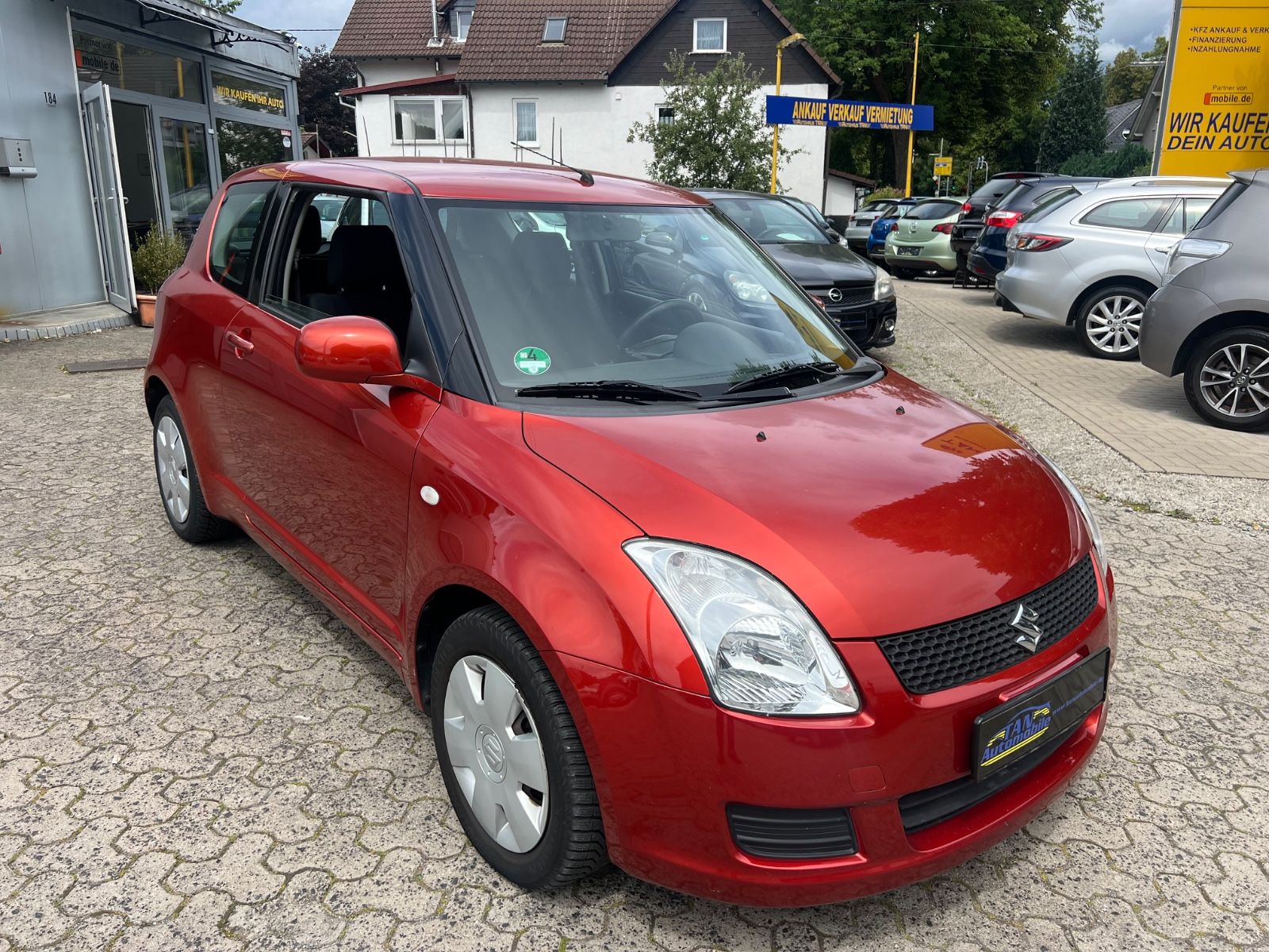 Fahrzeugabbildung Suzuki Swift Lim. * 5.GANG GERÄUSCHE*