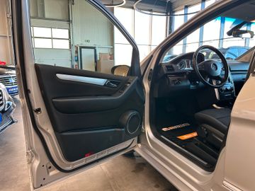 Mercedes-Benz B 200 Turbo *AHK*Klima*SHZ*Navi*PDC*Freisprech*