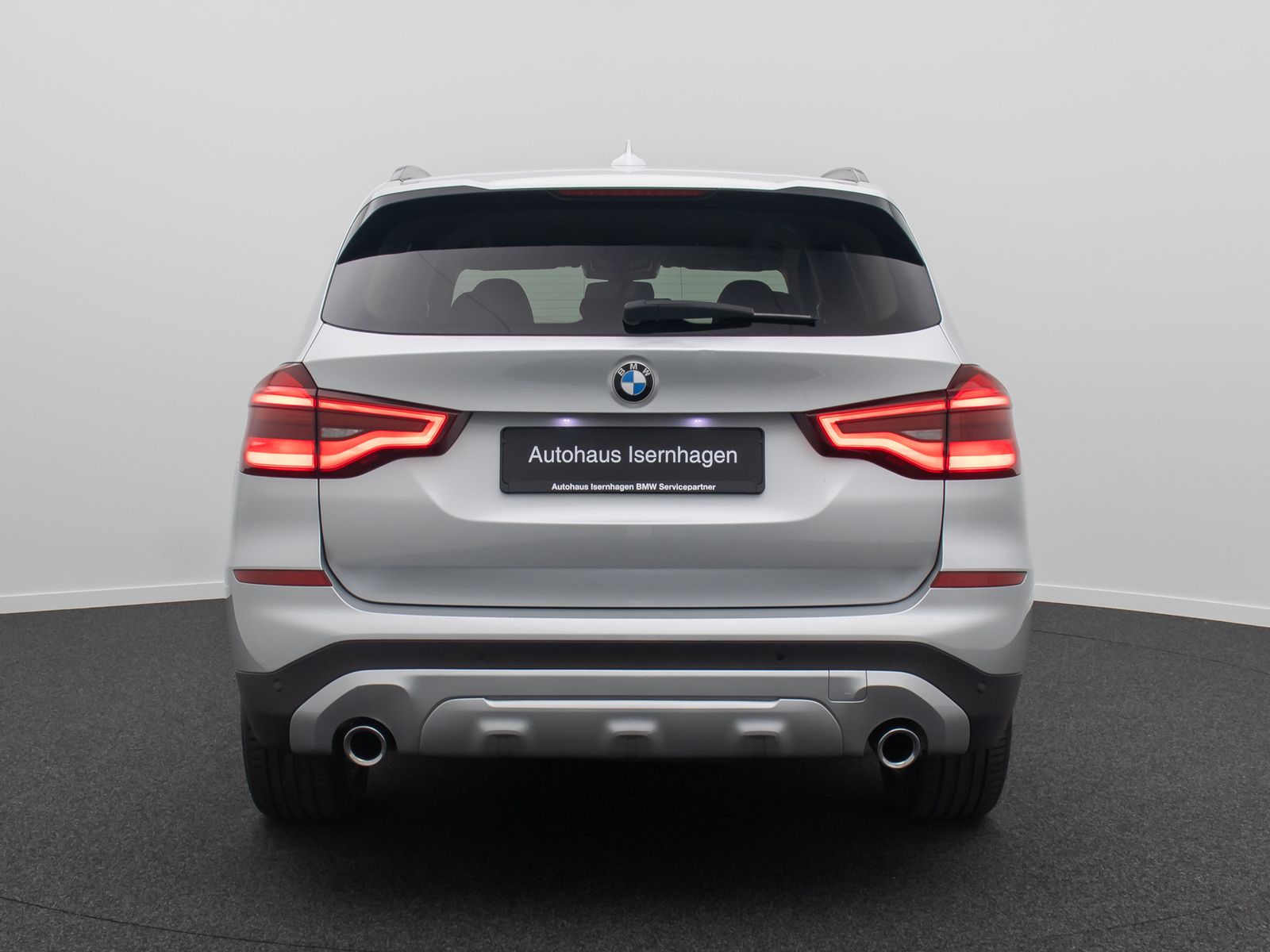 Fahrzeugabbildung BMW X3 xD20d xLine DAB HUD ACC Alarm Sportsitz 19Zol