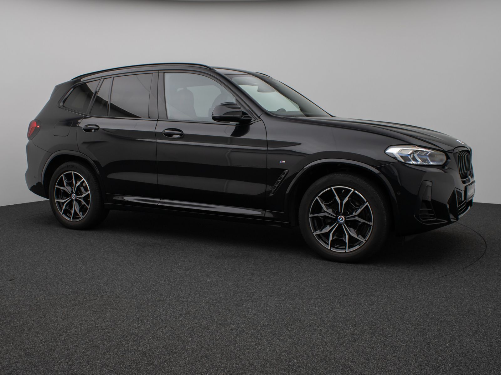 Fahrzeugabbildung BMW X3 xD20i M Sport Kamera Laser DAB HiFi Komfort