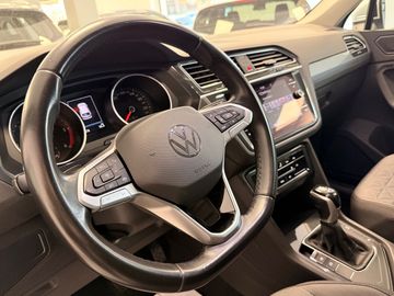 Volkswagen Tiguan - 8