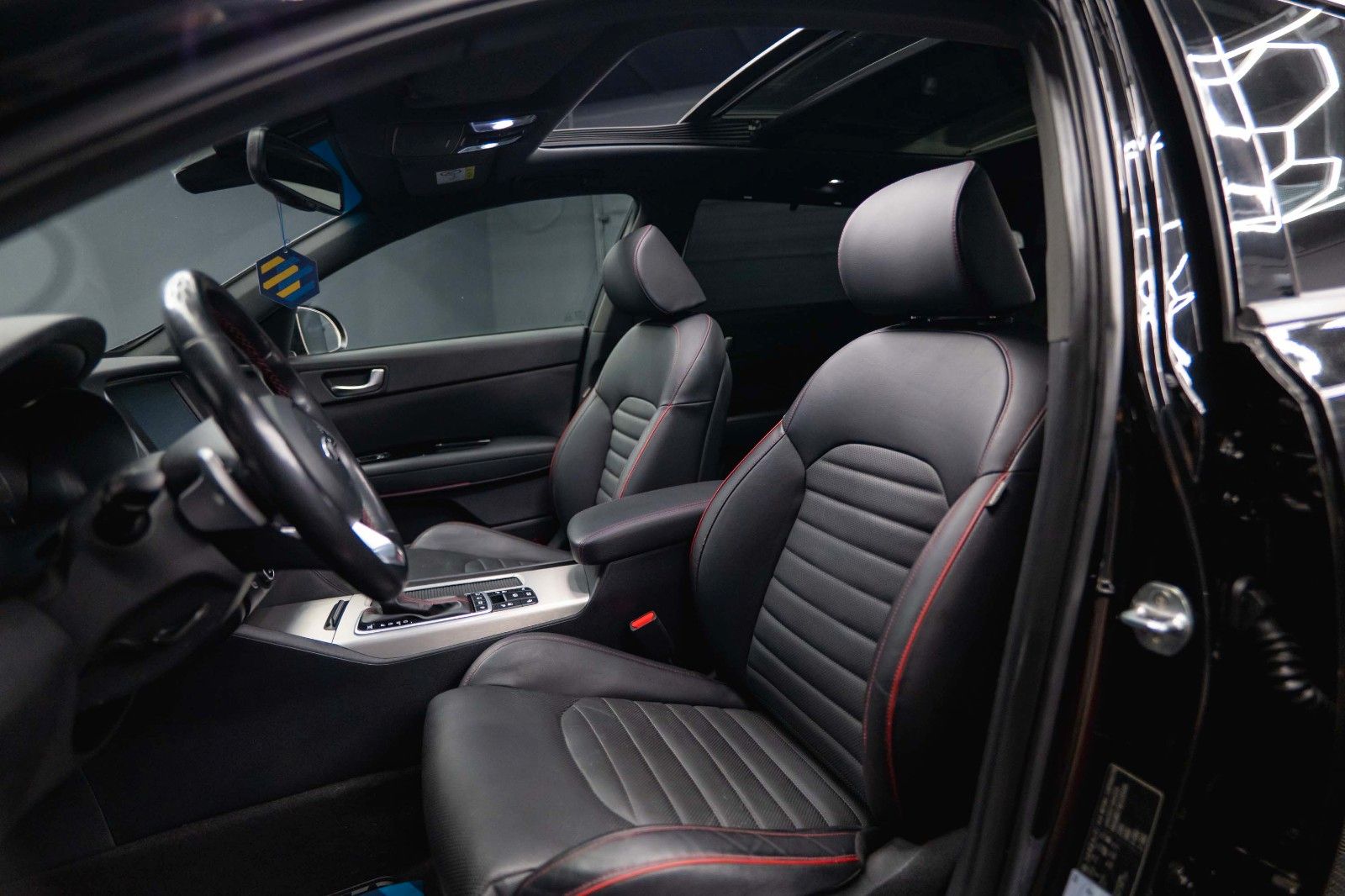 Fahrzeugabbildung Kia Optima Sportswagon GT-Line | PANO | LED | ACC
