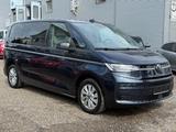 Volkswagen T7 Multivan Life*Pano*Standheiz.*Navi*LED*1Hand - gebrauchte VW T7 Multivan aus dem Jahr 2022