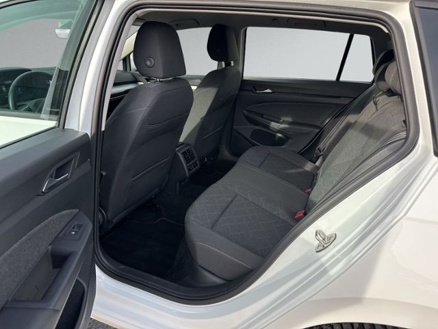 Golf VIII Variant 1.0 eTSI DSG LED+NAVI+ACC+SIHZ