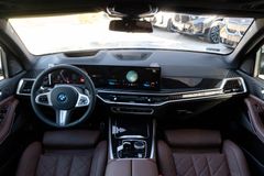 BMW X5 – 7 / 30