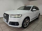 Audi Q7 45 TDI qu. S Line Nachtsicht Luft Memory 7Si. - Audi Q7: 4m