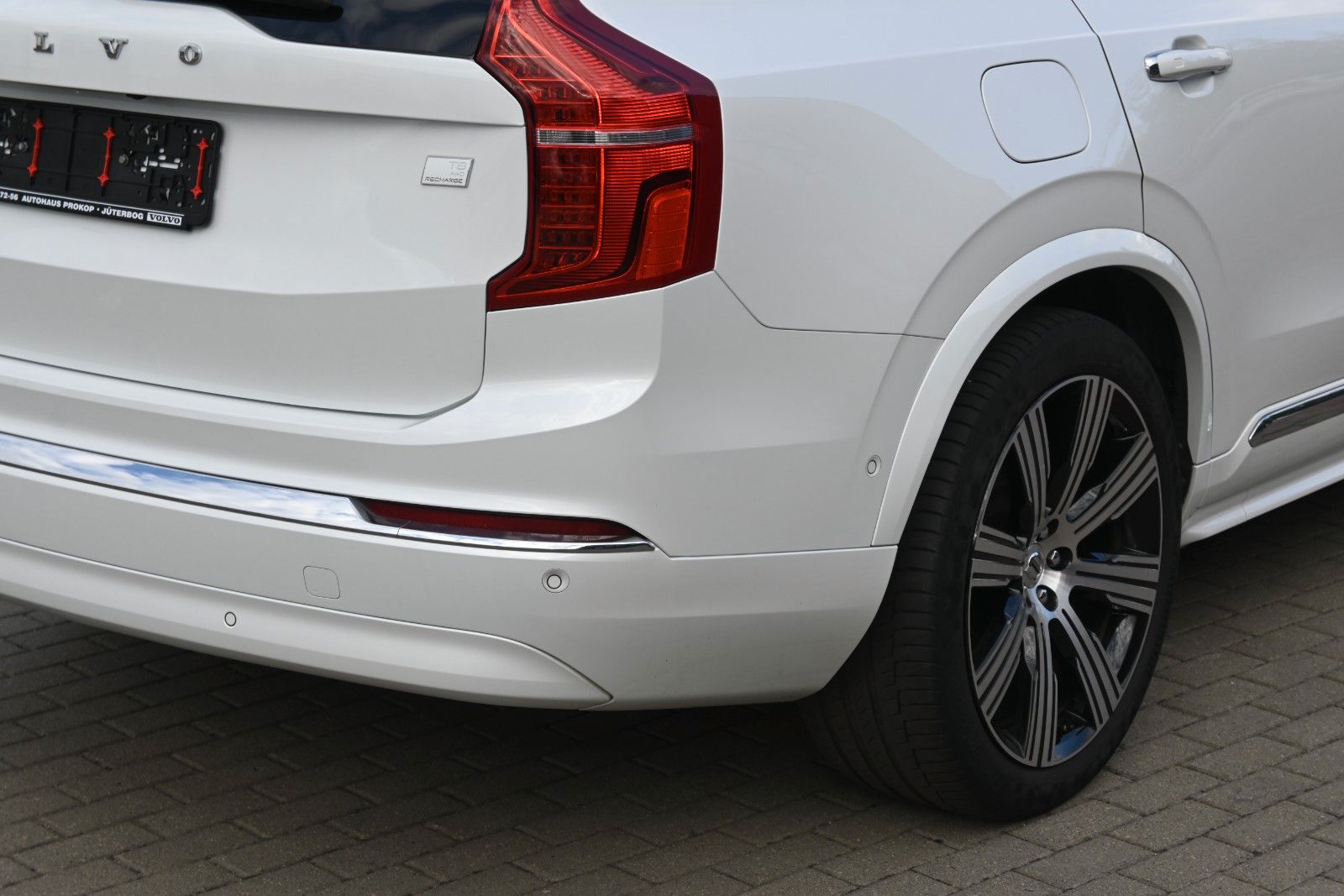 Fahrzeugabbildung Volvo XC90 T8 AWD Ultimate Bright Recharge*PANO*B&W*
