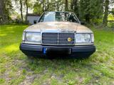 Mercedes-Benz Mercedes Benz W124 300D (109Ps) Klima Auto... - Mercedes-Benz 300: W124 300d