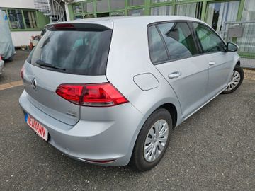 Volkswagen Golf - 3