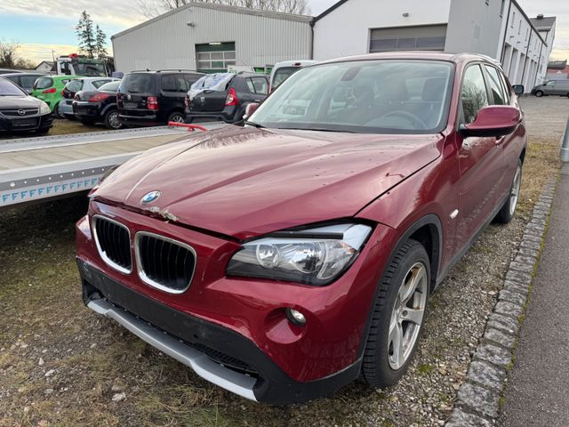 BMW X1 18 i sDrive*Automatik*1-HAND*80TKM*