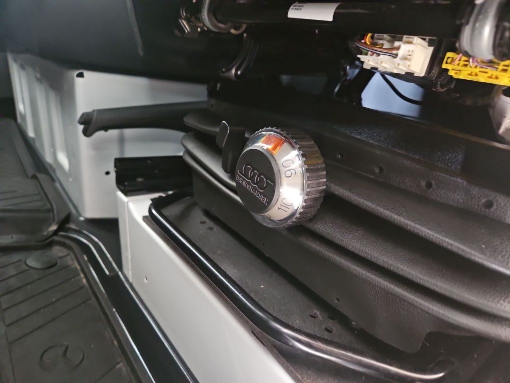 Fahrzeugabbildung Mercedes-Benz Sprinter 317 Kasten PRO L2H2 Schwingsitz Nav RFK