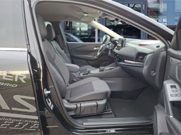 Nissan Qashqai N-Connecta 1.3 DIG-T °LED°Navi°SHZ°BF°