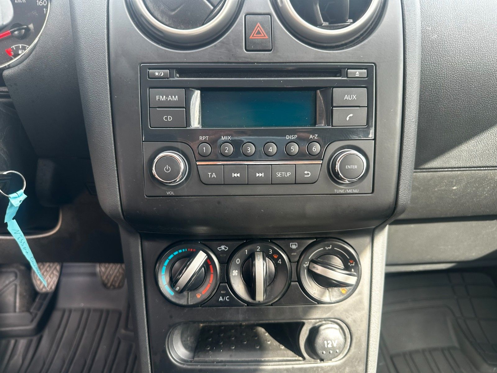 Fahrzeugabbildung Nissan Qashqai Visia Top Zustand / SH gepflegt / AHK