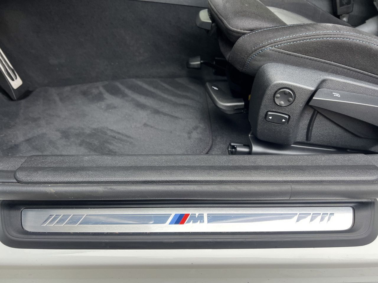 BMW 330 - Bild 22