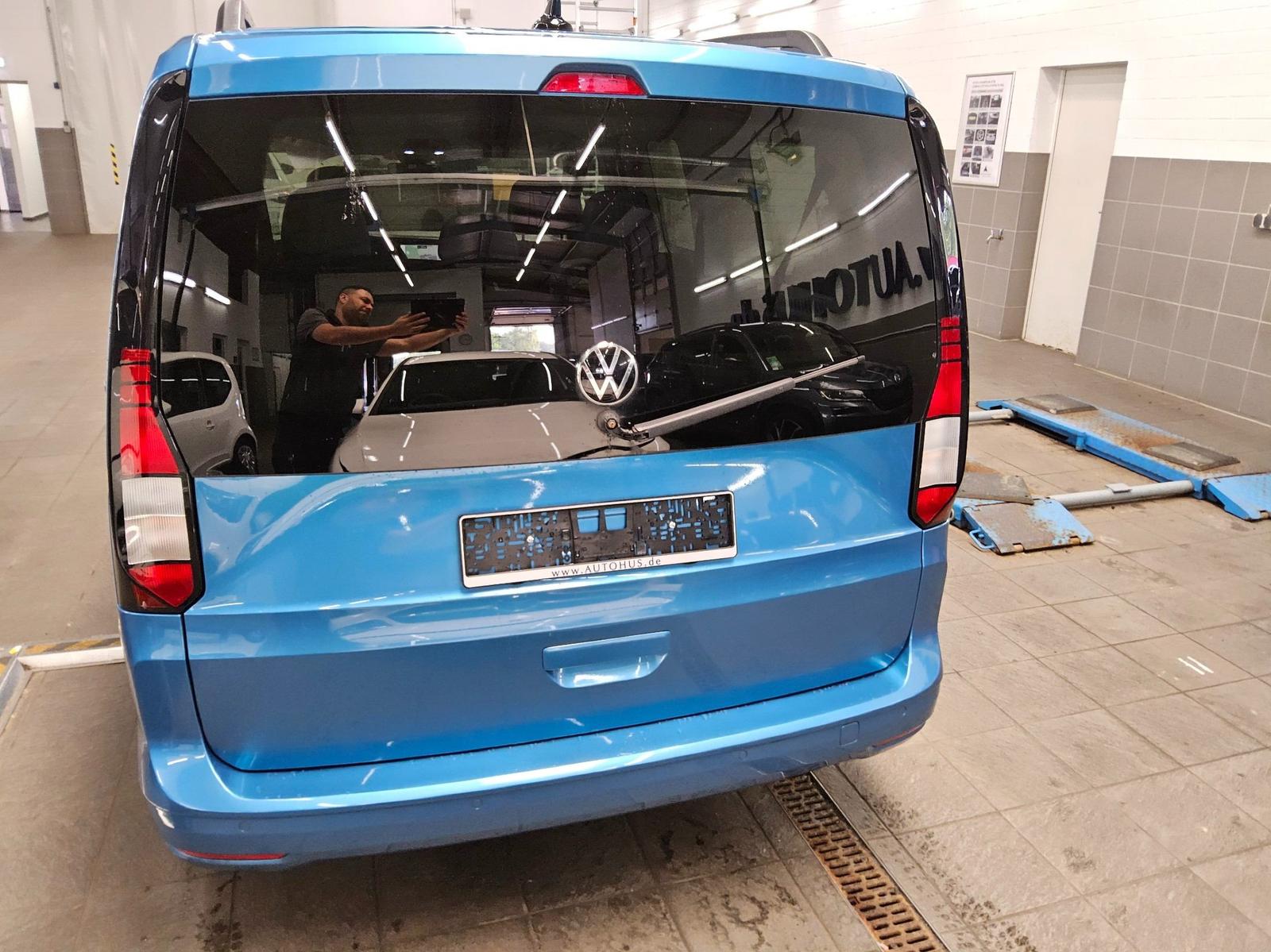Volkswagen Caddy 1.5 TSI 7-Sitze Navi, миниатюра 10