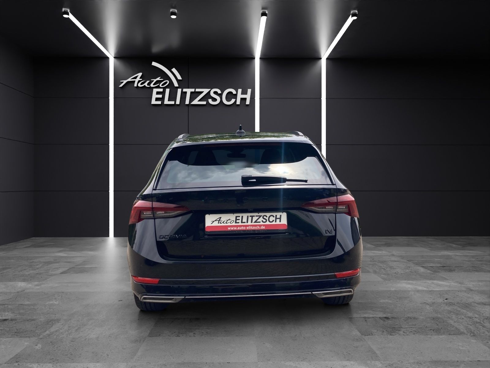 Fahrzeugabbildung SKODA Octavia Combi iV Sportline DSG Matrix AHK Navi H