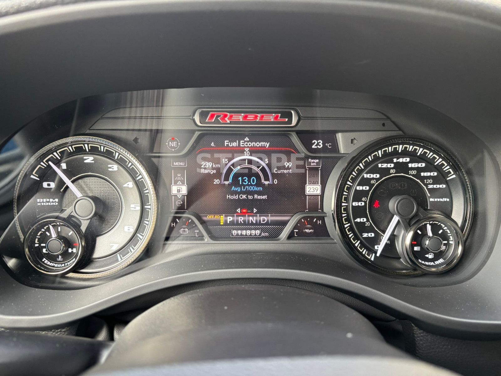 Dodge RAM 1500 REBEL 5,7V8 NIGHT ACC, Luftfed,AHK,360°