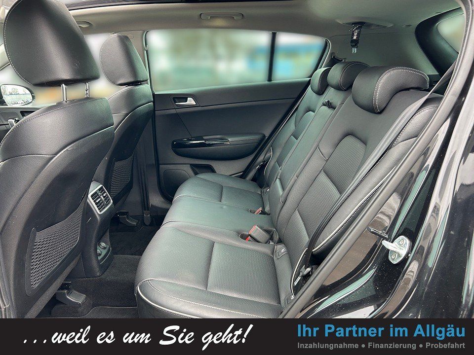 Fahrzeugabbildung Kia SPORTAGE 2.0 CRDi AUT 4WD PLATINUM AHK 1.HD PANO
